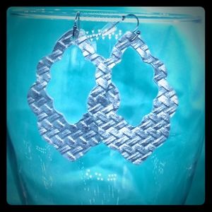 Silver Scalloped earrings